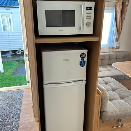 Phoenix Caravan Hire, Trecco Bay Porthcawl Εξωτερικό φωτογραφία